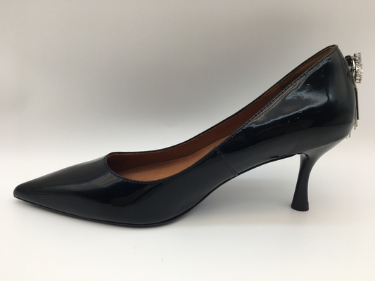 รองเท้าสตรีหนังสิทธิบัตรสีดำ , รองเท้าส้นสูง Stiletto ปลายแหลม