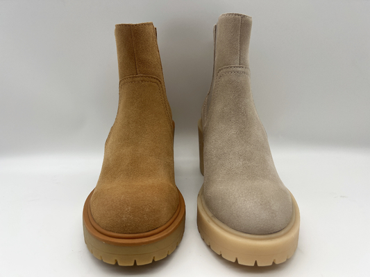 หัวกลม outsole TPR ชิ้นเดียว， หนังนิ่มหนังนิ่มผู้หญิงบู๊ทส์， ไม่มีการออกแบบที่ยืดหยุ่นซิป
