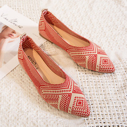 Hot Sale Lightweight Breathable Women's Shoes Pointed Toe Geometric Pattern Casual Flats